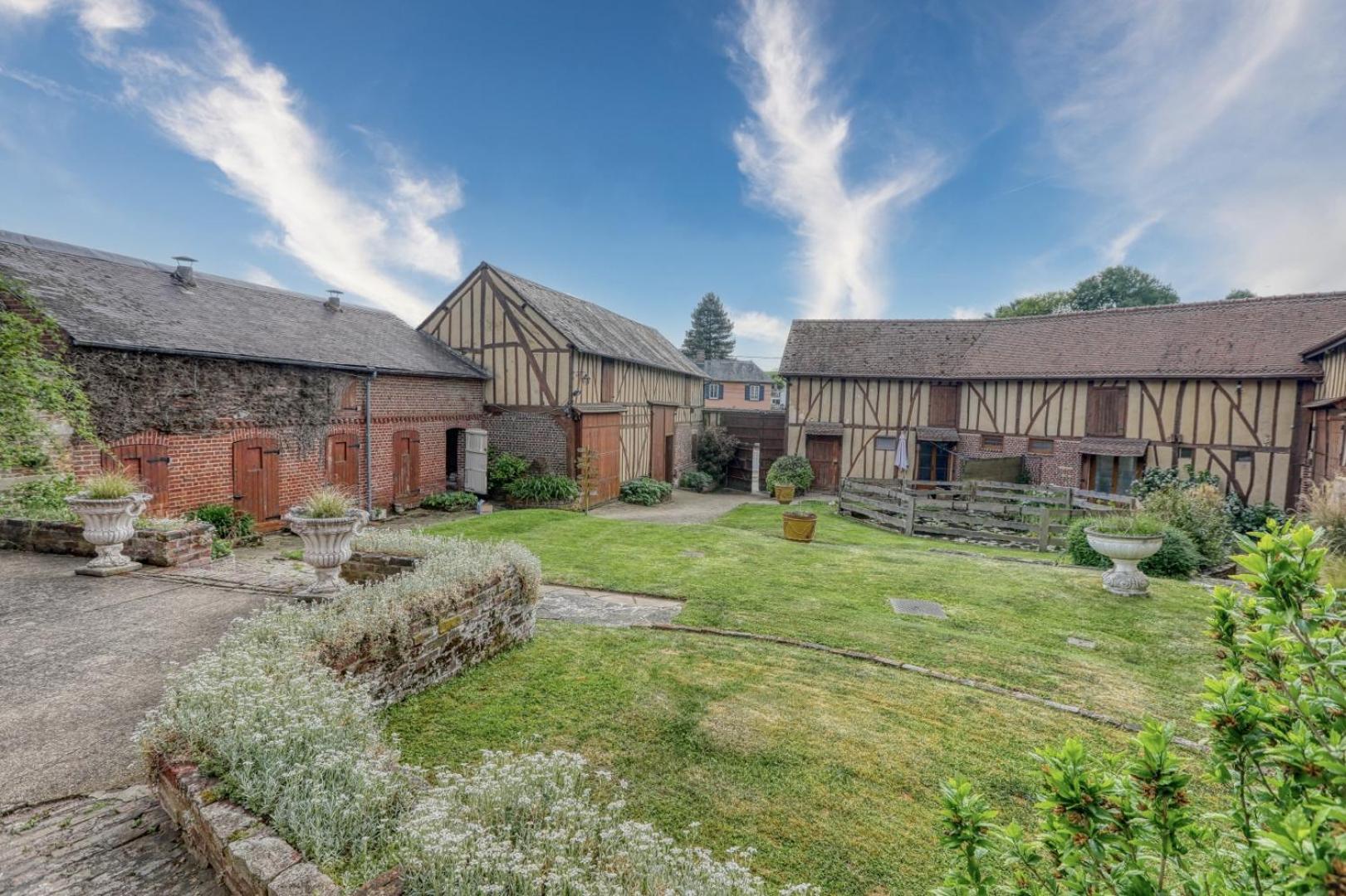Domaine De Regnonval Bed & Breakfast Blicourt Exterior photo