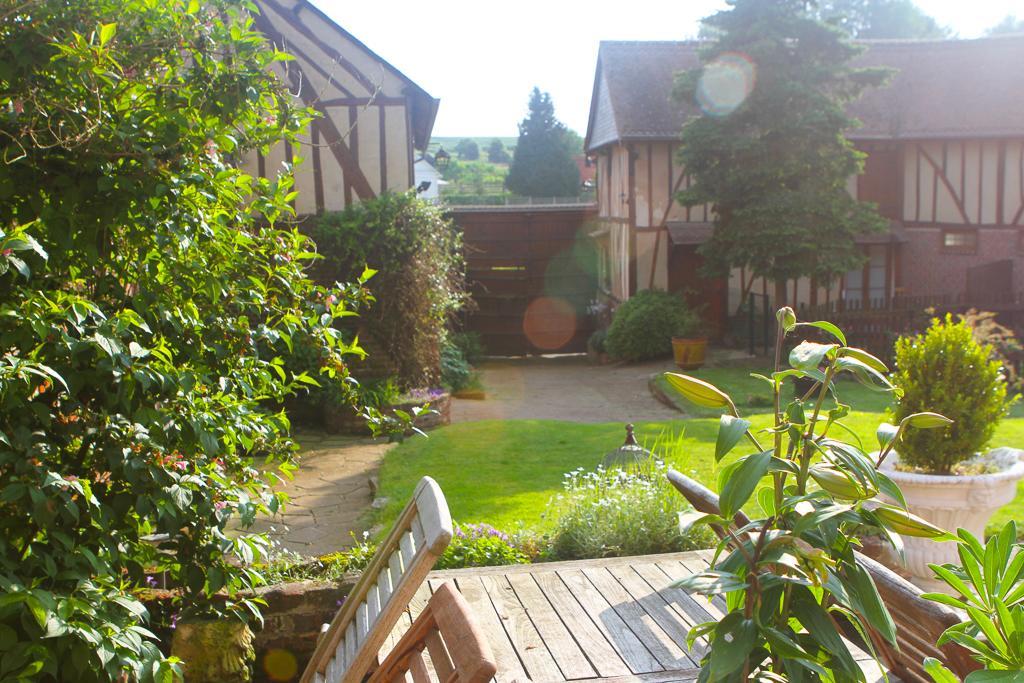 Domaine De Regnonval Bed & Breakfast Blicourt Exterior photo